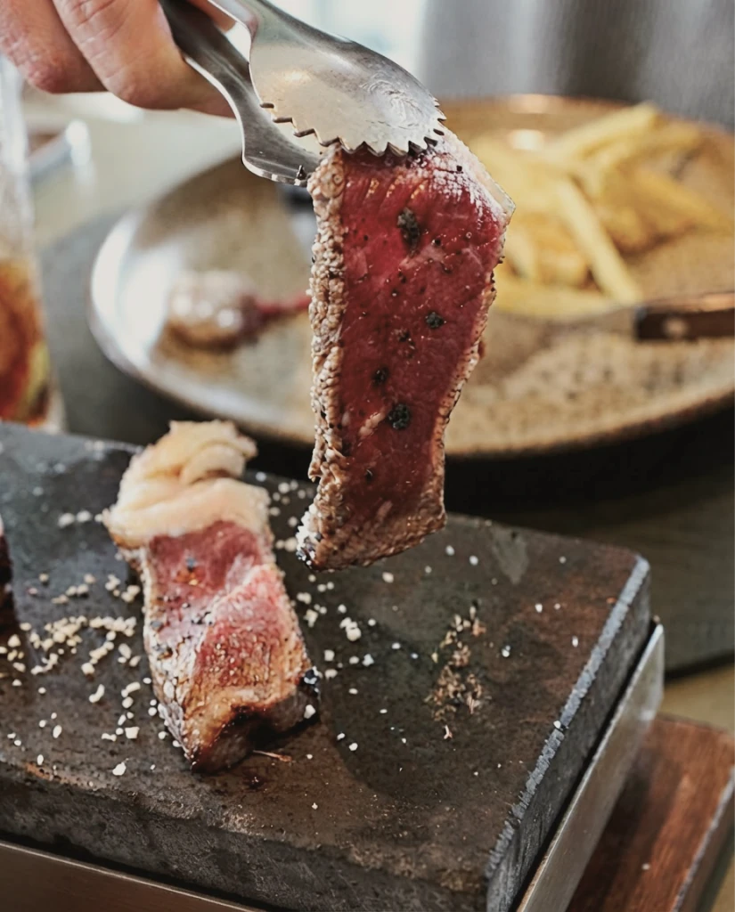 Carne na pedra